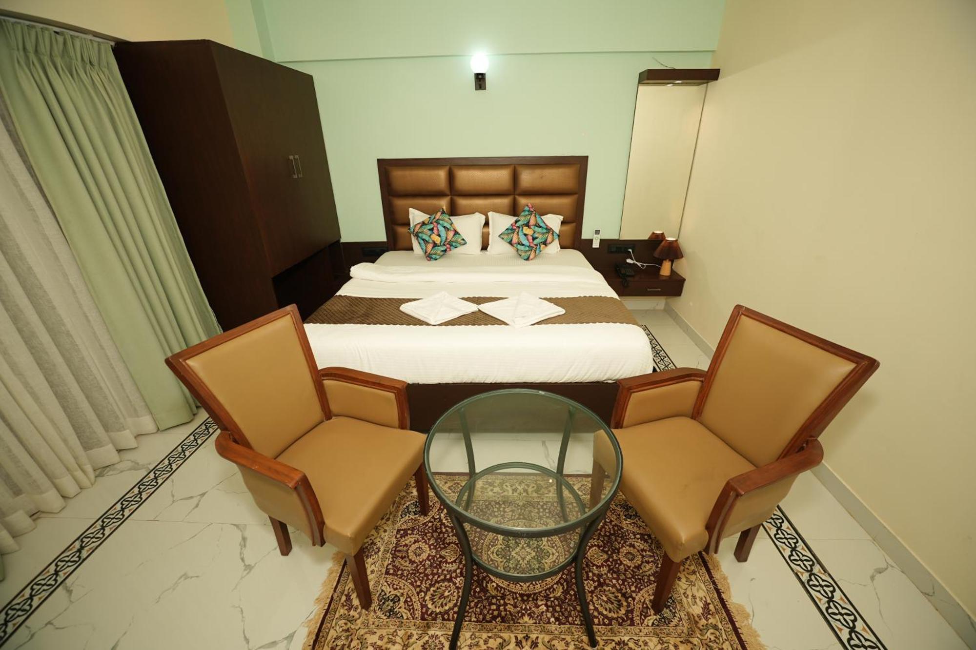Saikiran Hotel 마푸사 외부 사진